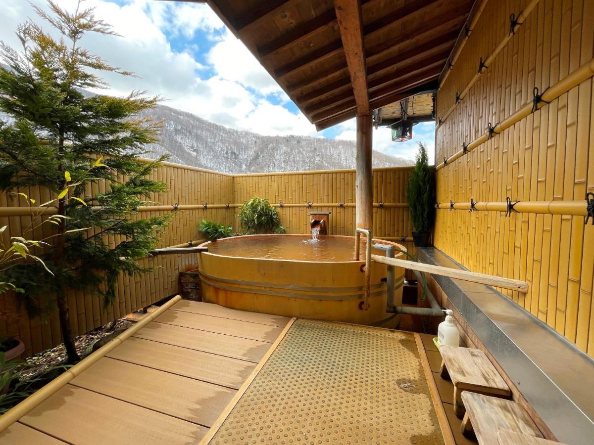 Tsuyukusa Takayama  Exterior photo