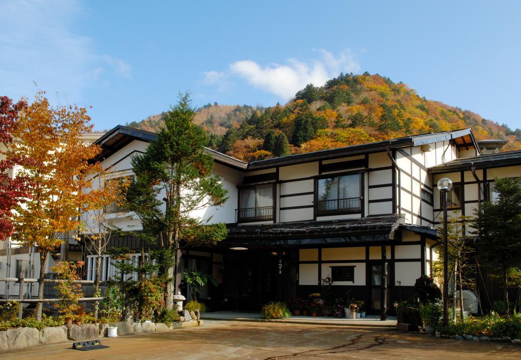 Tsuyukusa Takayama  Exterior photo