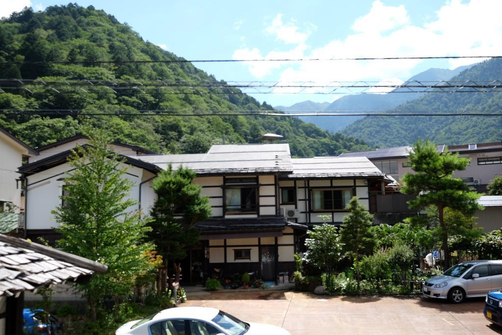 Tsuyukusa Hotel Takayama  Exterior photo